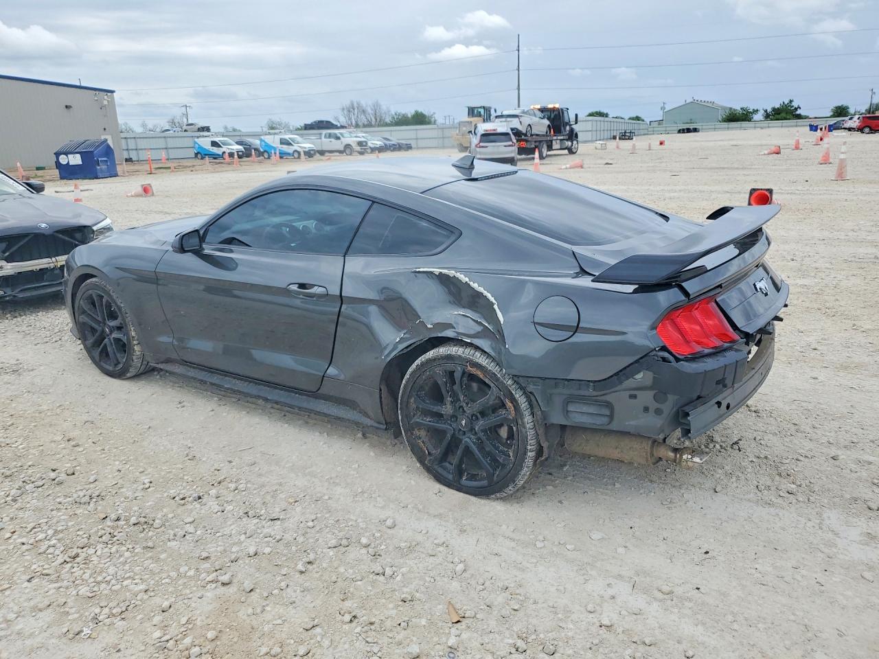 2020 FORD MUSTANG