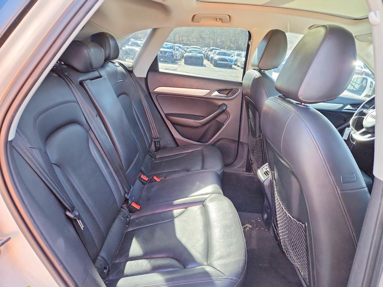 2015 AUDI Q3
