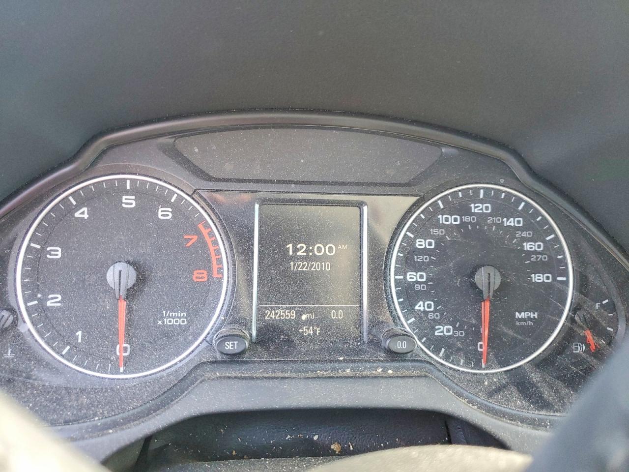 2011 AUDI Q5
