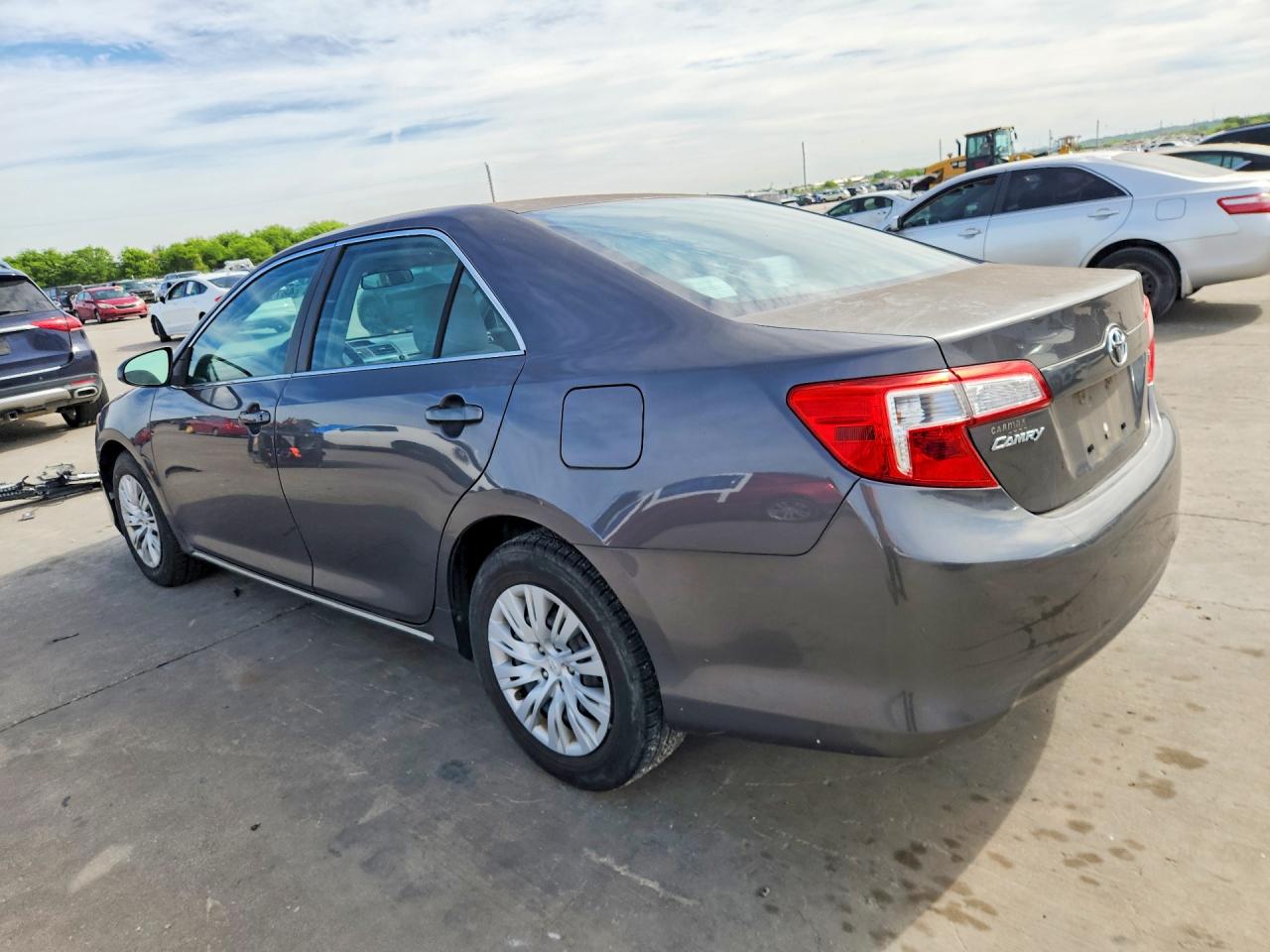 2013 TOYOTA CAMRY