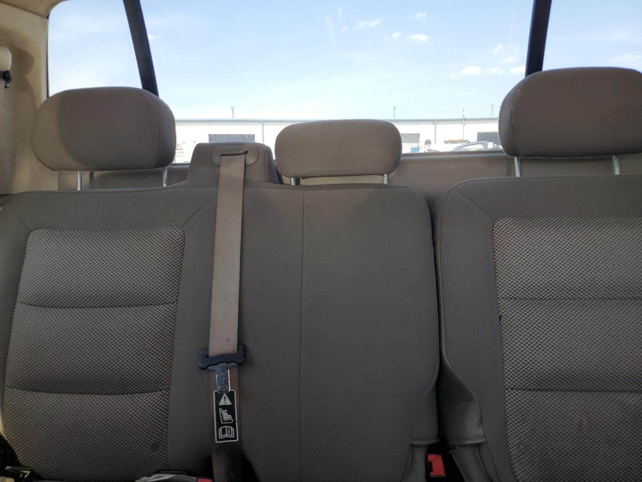 2004 FORD EXPLORER