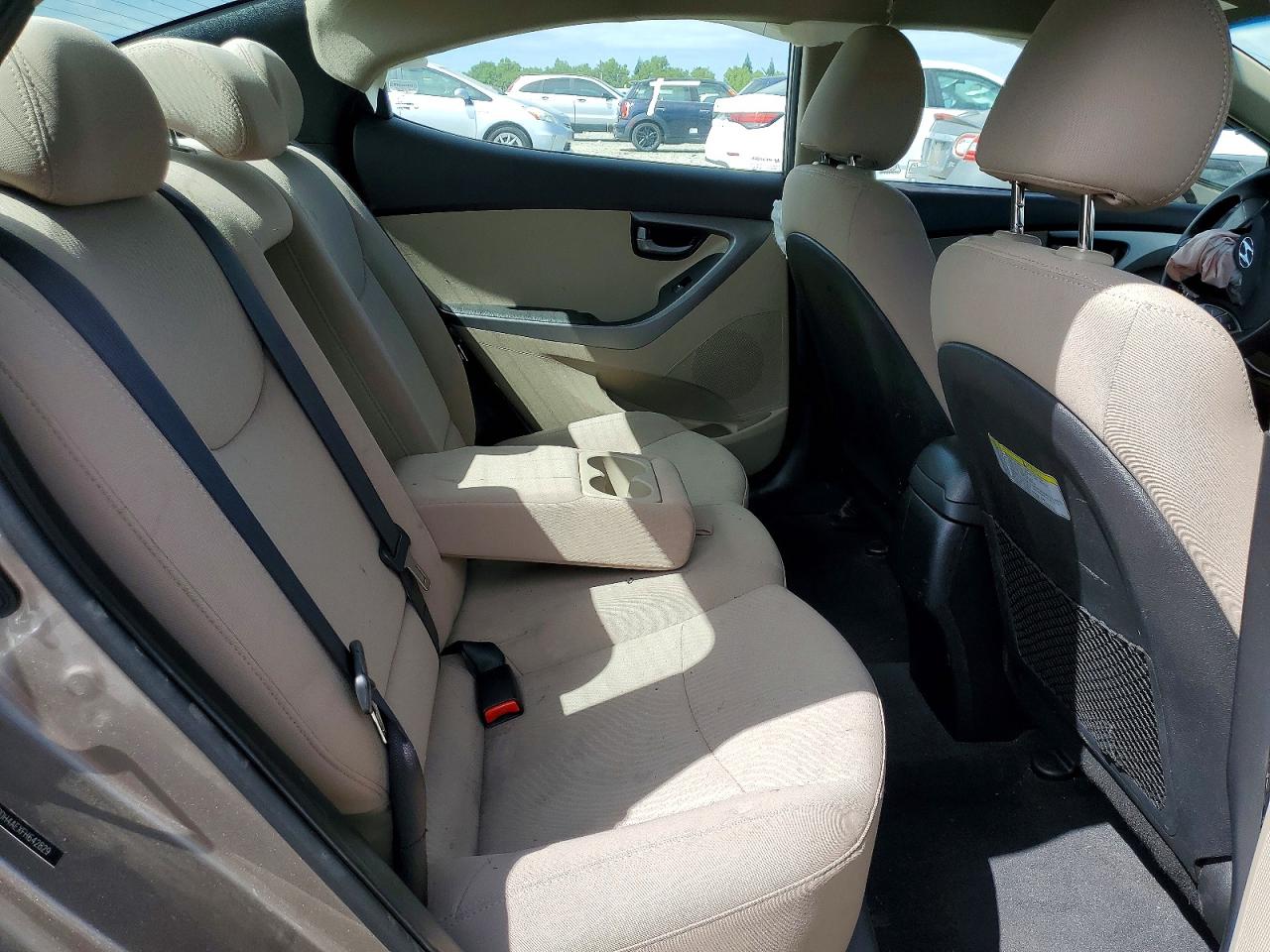 2015 HYUNDAI ELANTRA