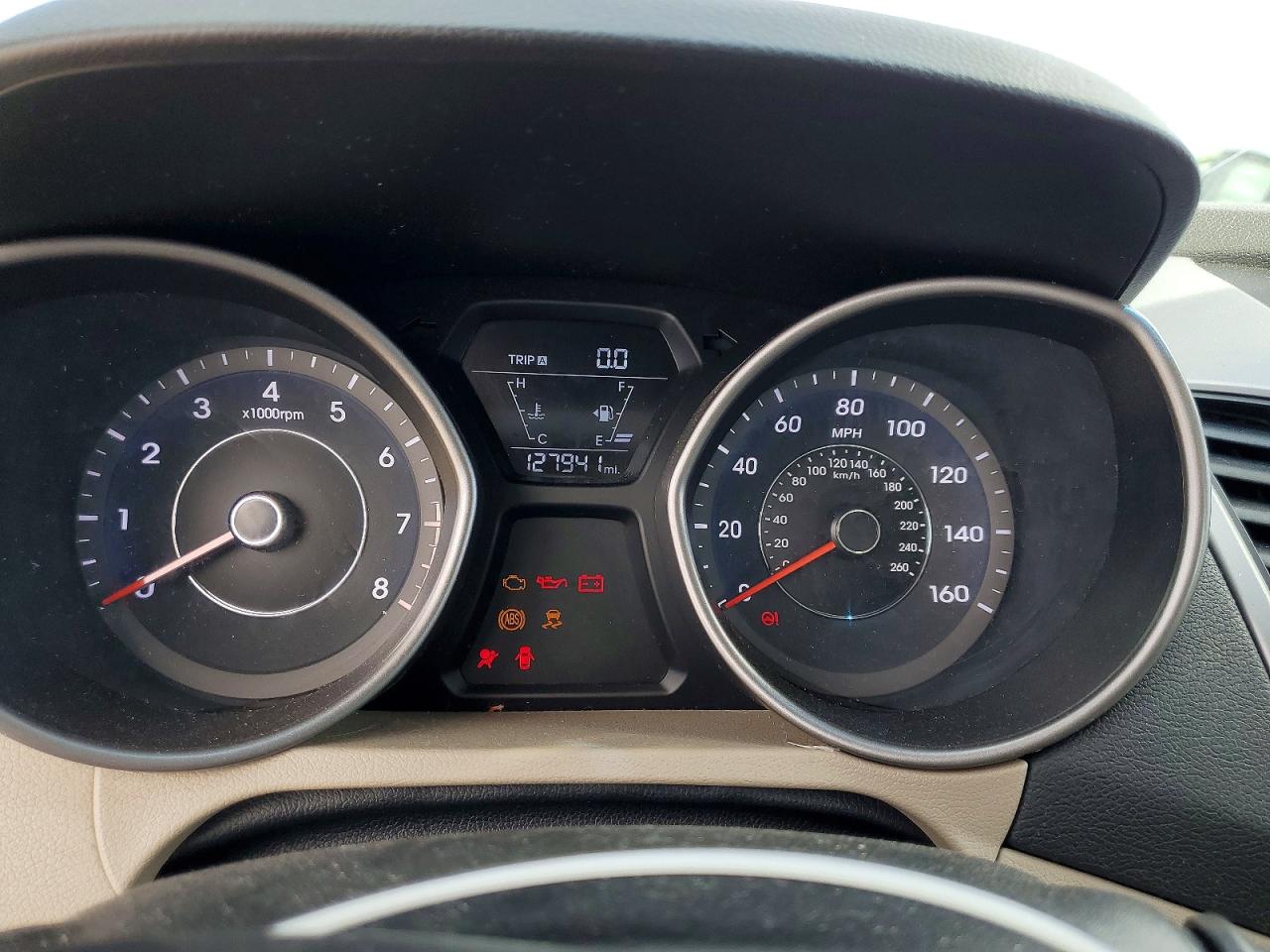 2015 HYUNDAI ELANTRA