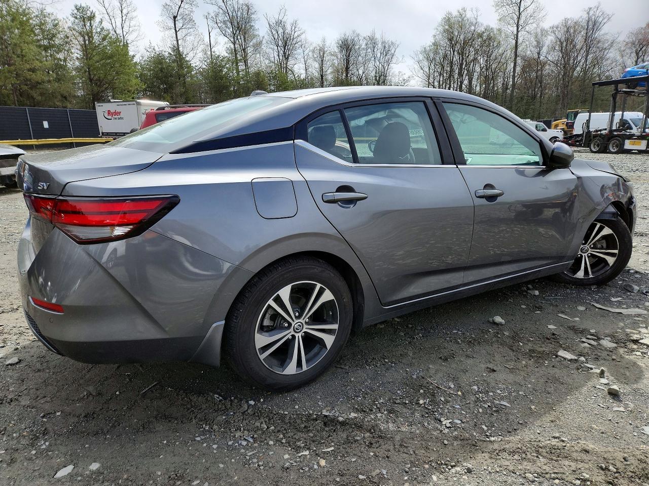 2022 NISSAN SENTRA