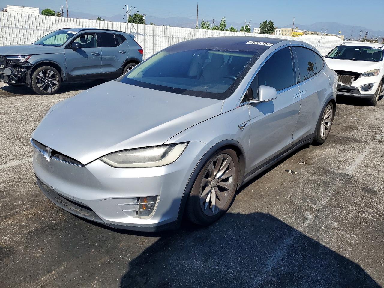 2017 TESLA MODEL X
