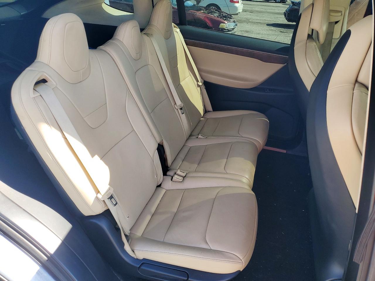 2017 TESLA MODEL X