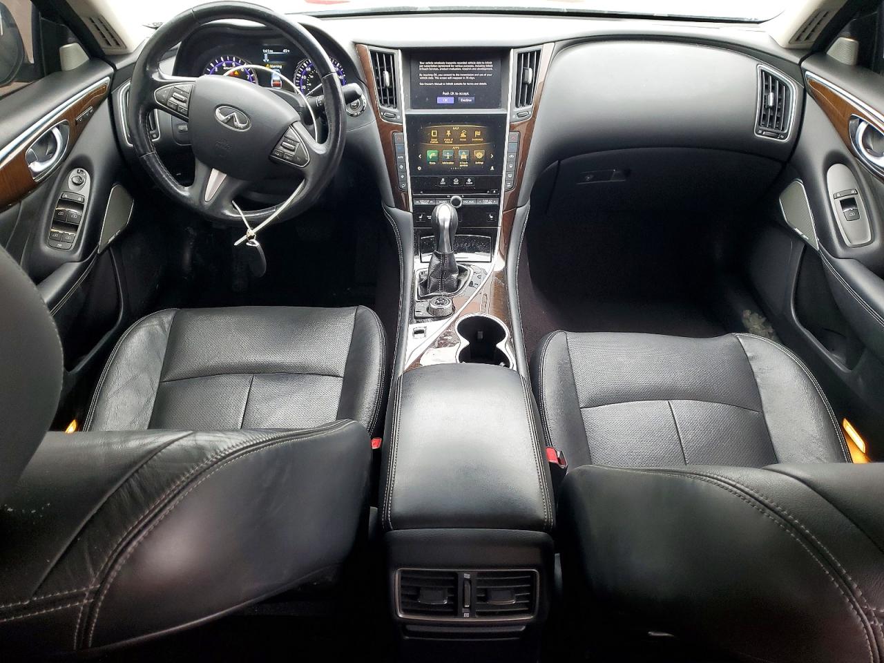 2017 INFINITI Q50
