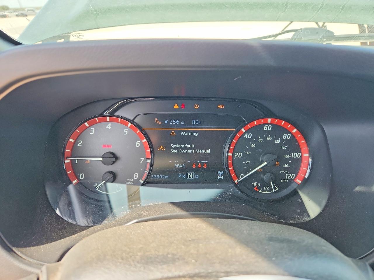 2025 NISSAN FRONTIER