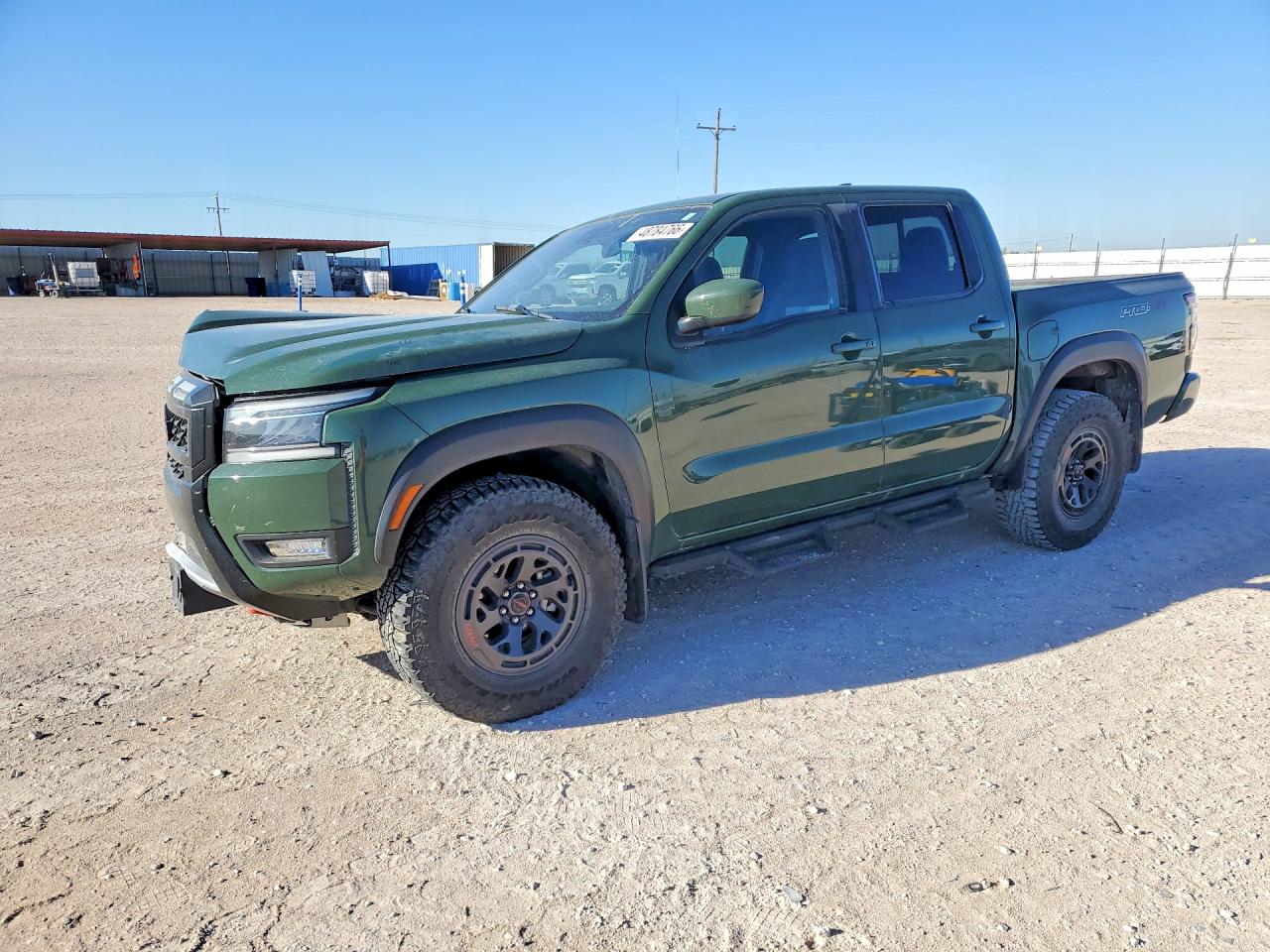 2025 NISSAN FRONTIER