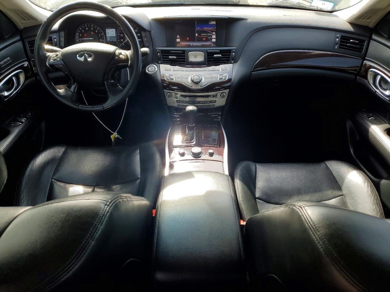 2011 INFINITI M37
