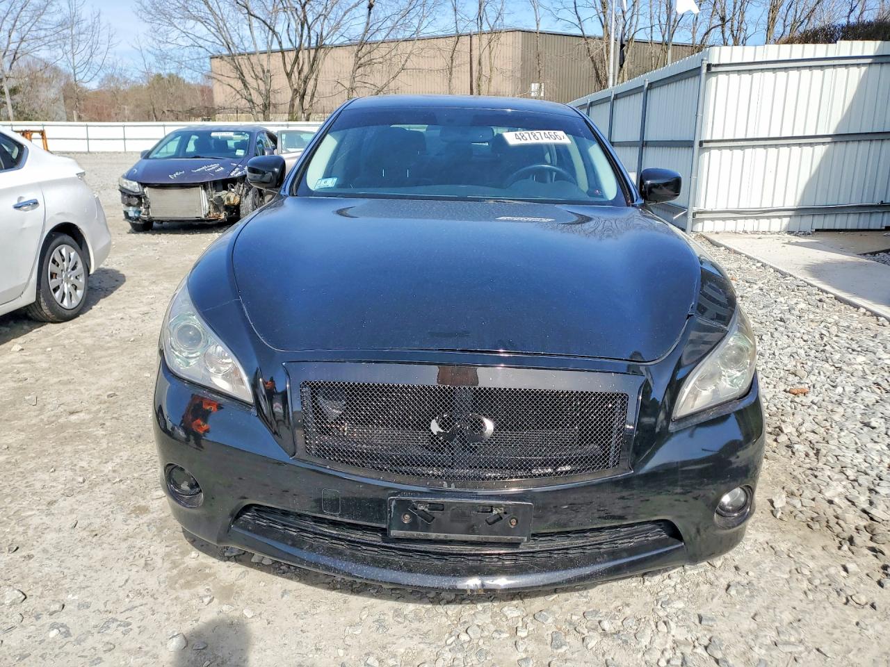 2011 INFINITI M37