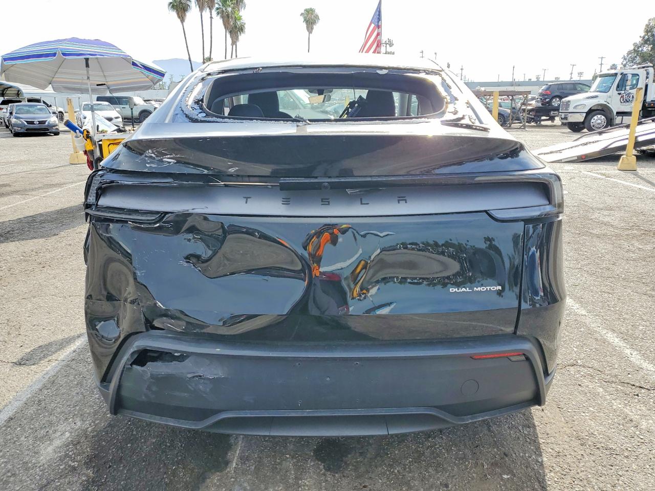 2026 TESLA MODEL Y