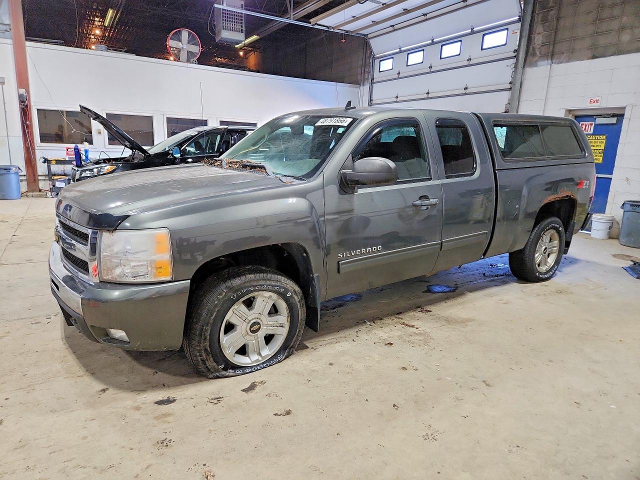 2011 CHEVROLET SILVERADO