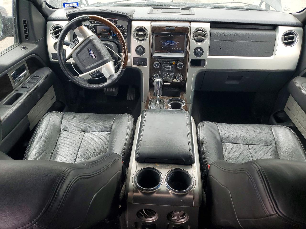 2013 FORD F150