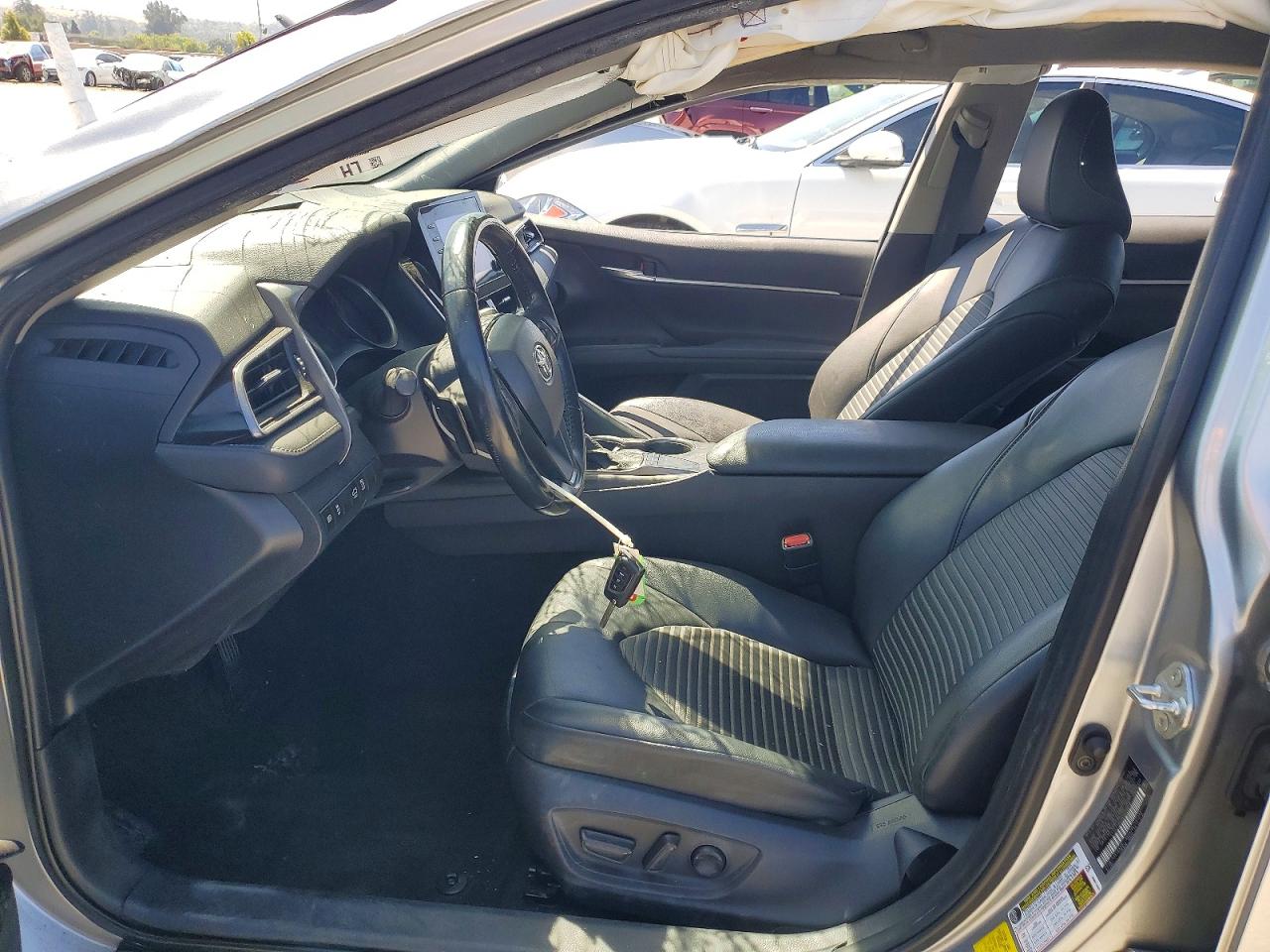 2022 TOYOTA CAMRY