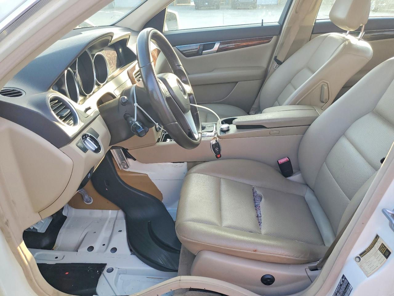 2012 MERCEDES-BENZ C-CLASS