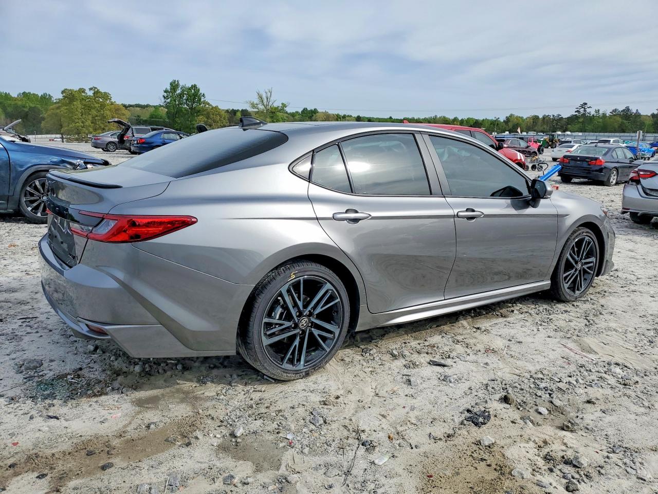 2026 TOYOTA CAMRY