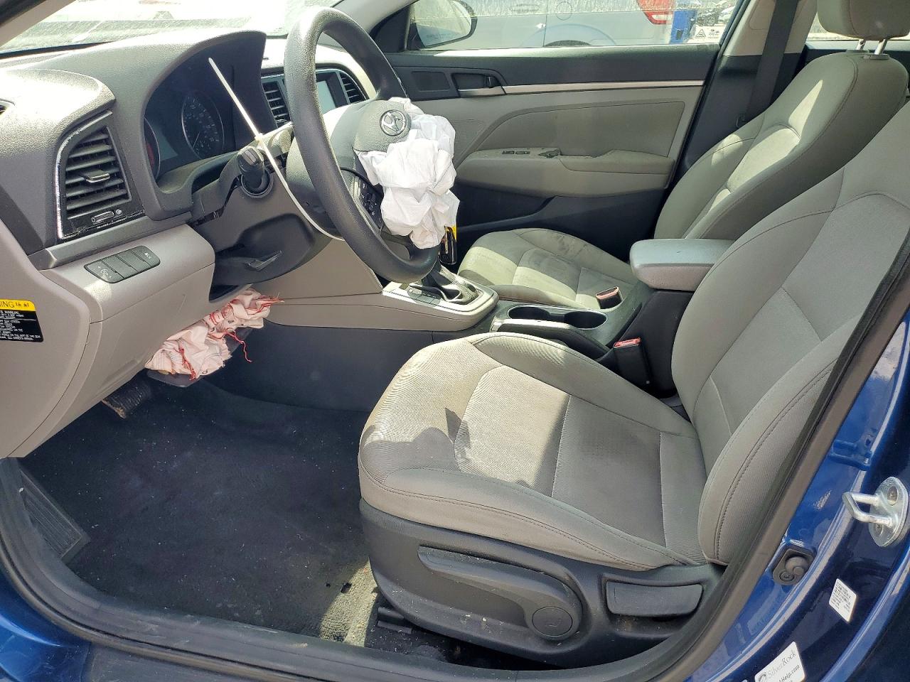 2017 HYUNDAI ELANTRA