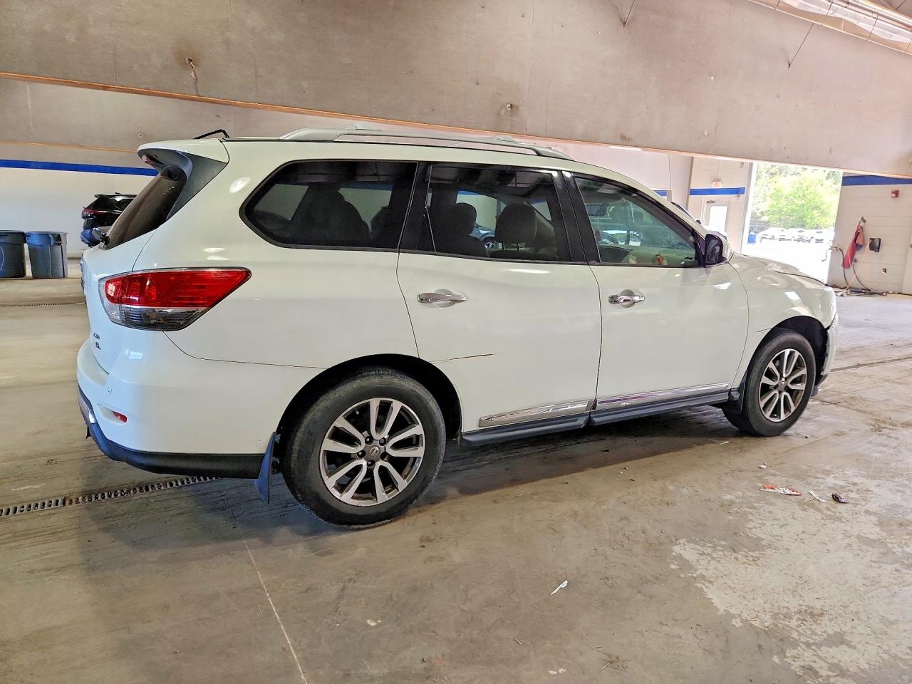 2013 NISSAN PATHFINDER