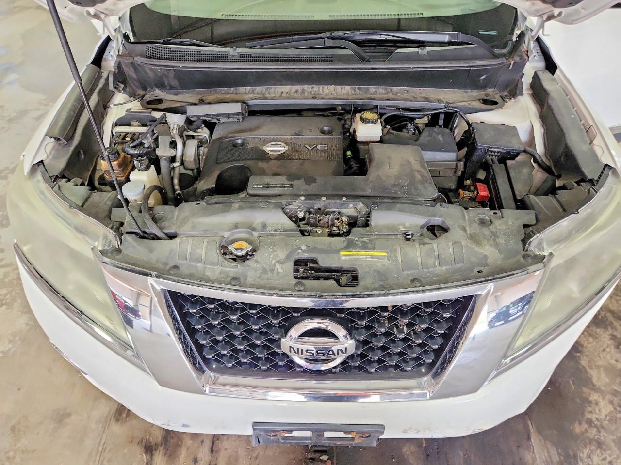2013 NISSAN PATHFINDER