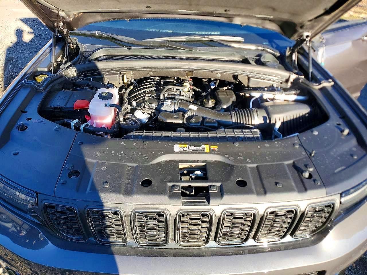 2024 JEEP CHEROKEE