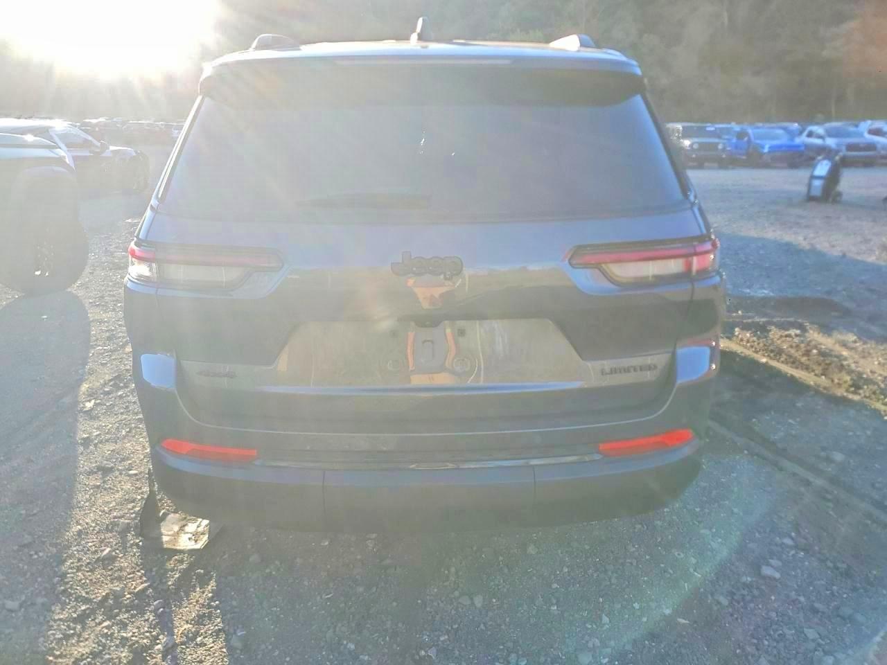 2024 JEEP CHEROKEE