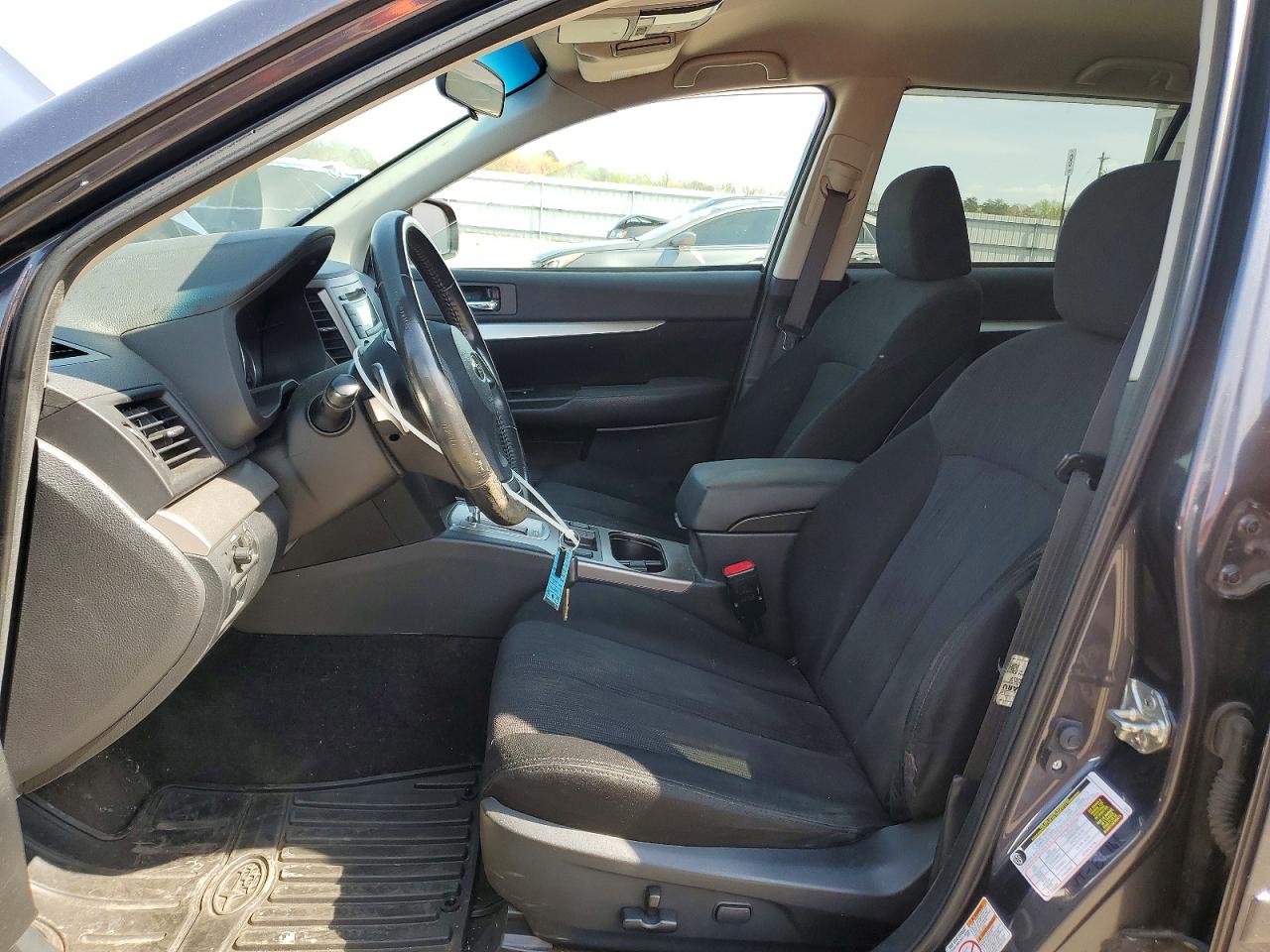 2013 SUBARU OUTBACK