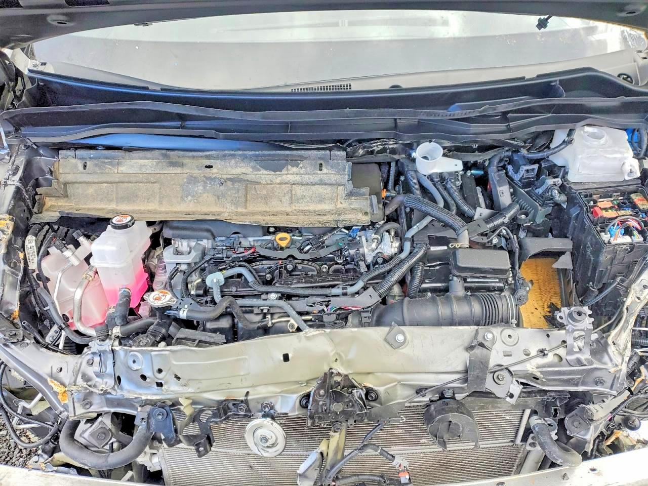 2025 TOYOTA SIENNA