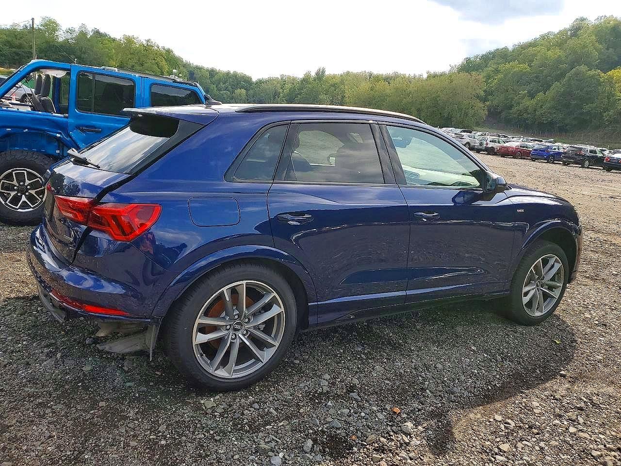 2025 AUDI Q3