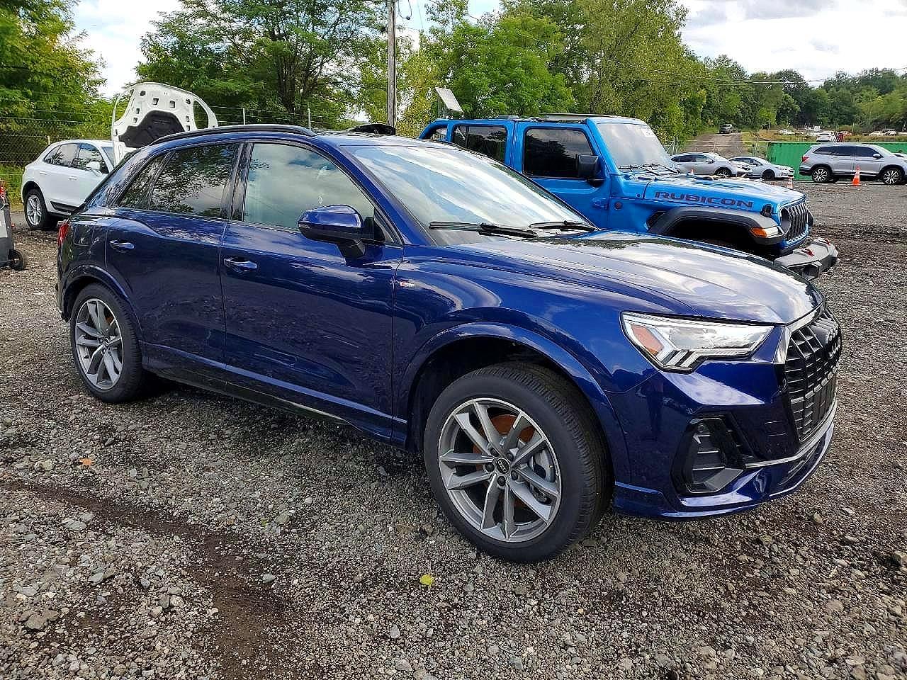 2025 AUDI Q3