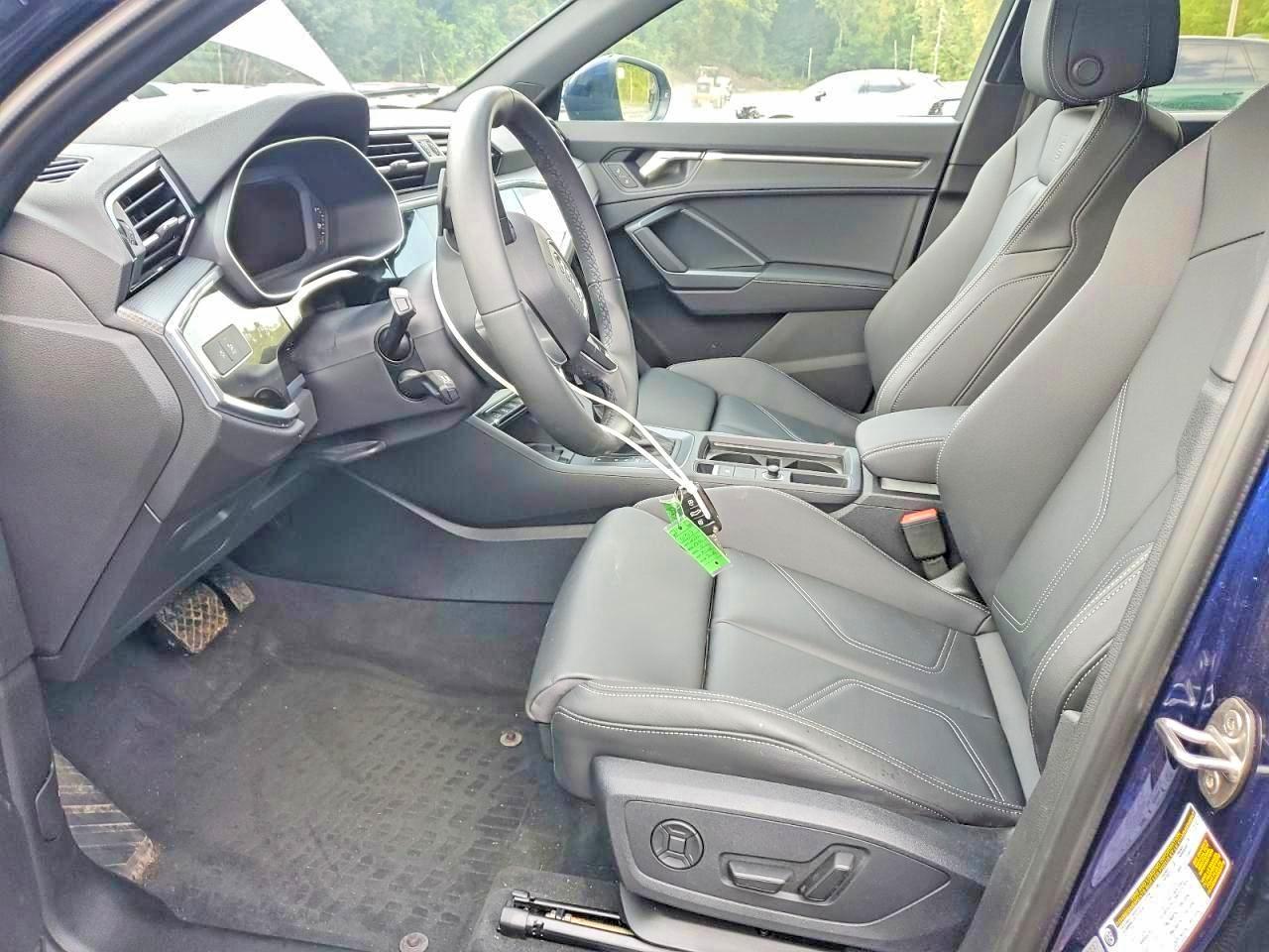 2025 AUDI Q3