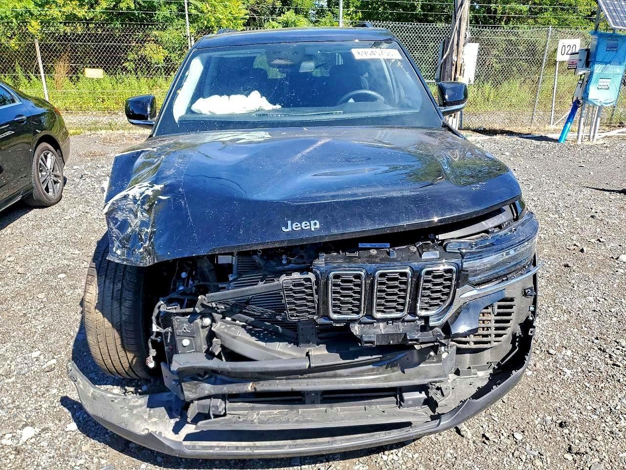 2023 JEEP CHEROKEE
