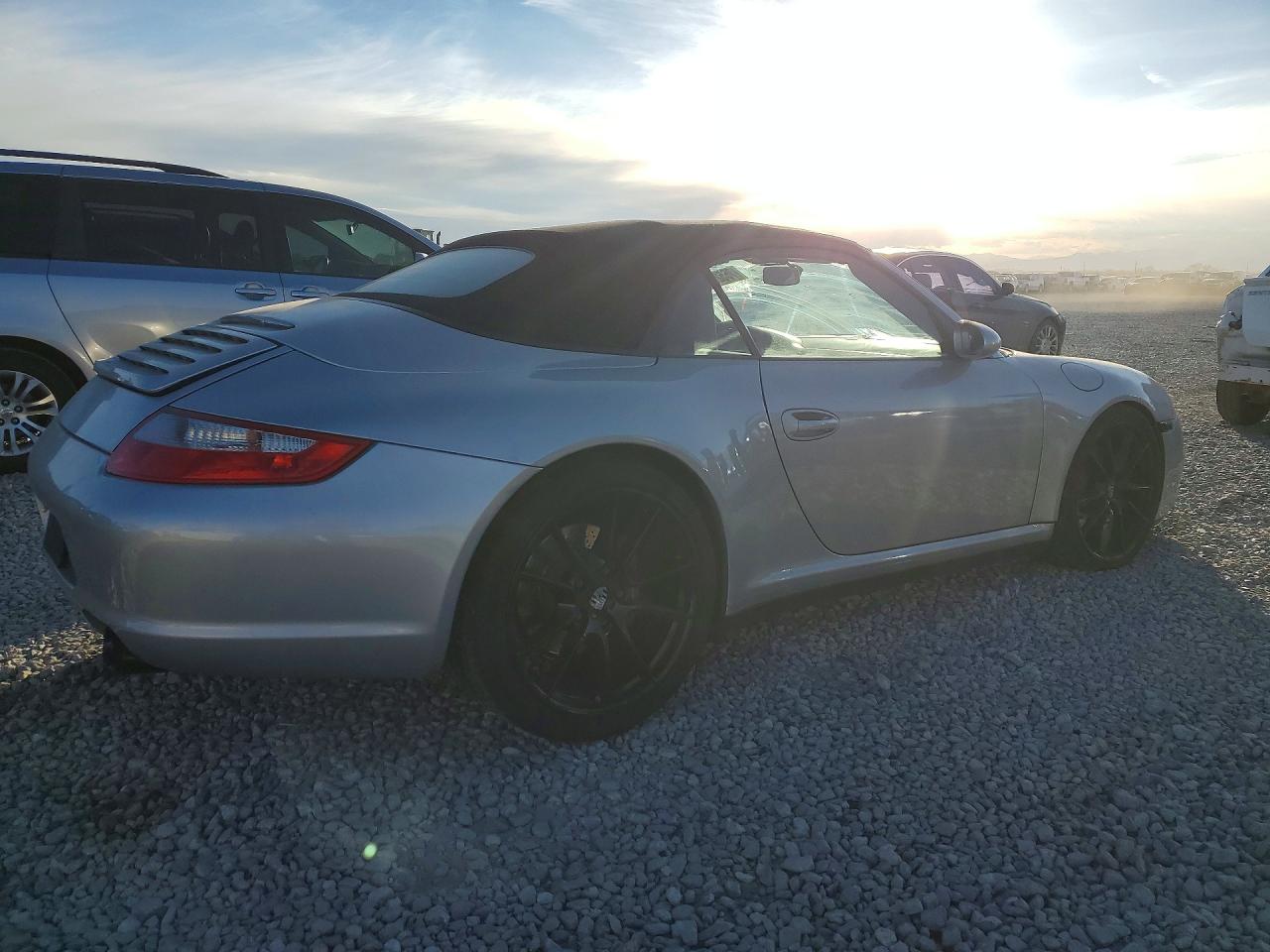 2006 PORSCHE 911