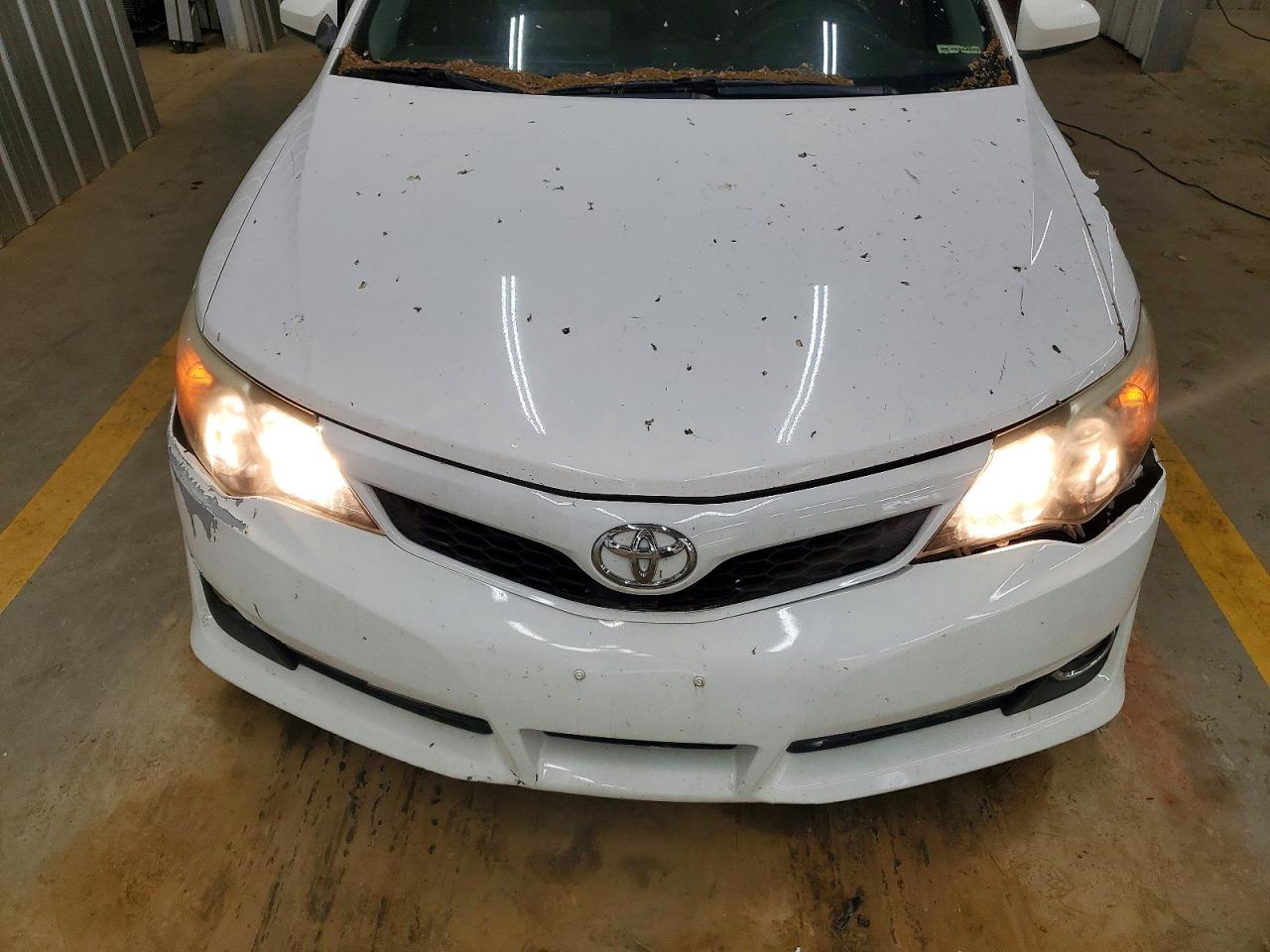 2013 TOYOTA CAMRY