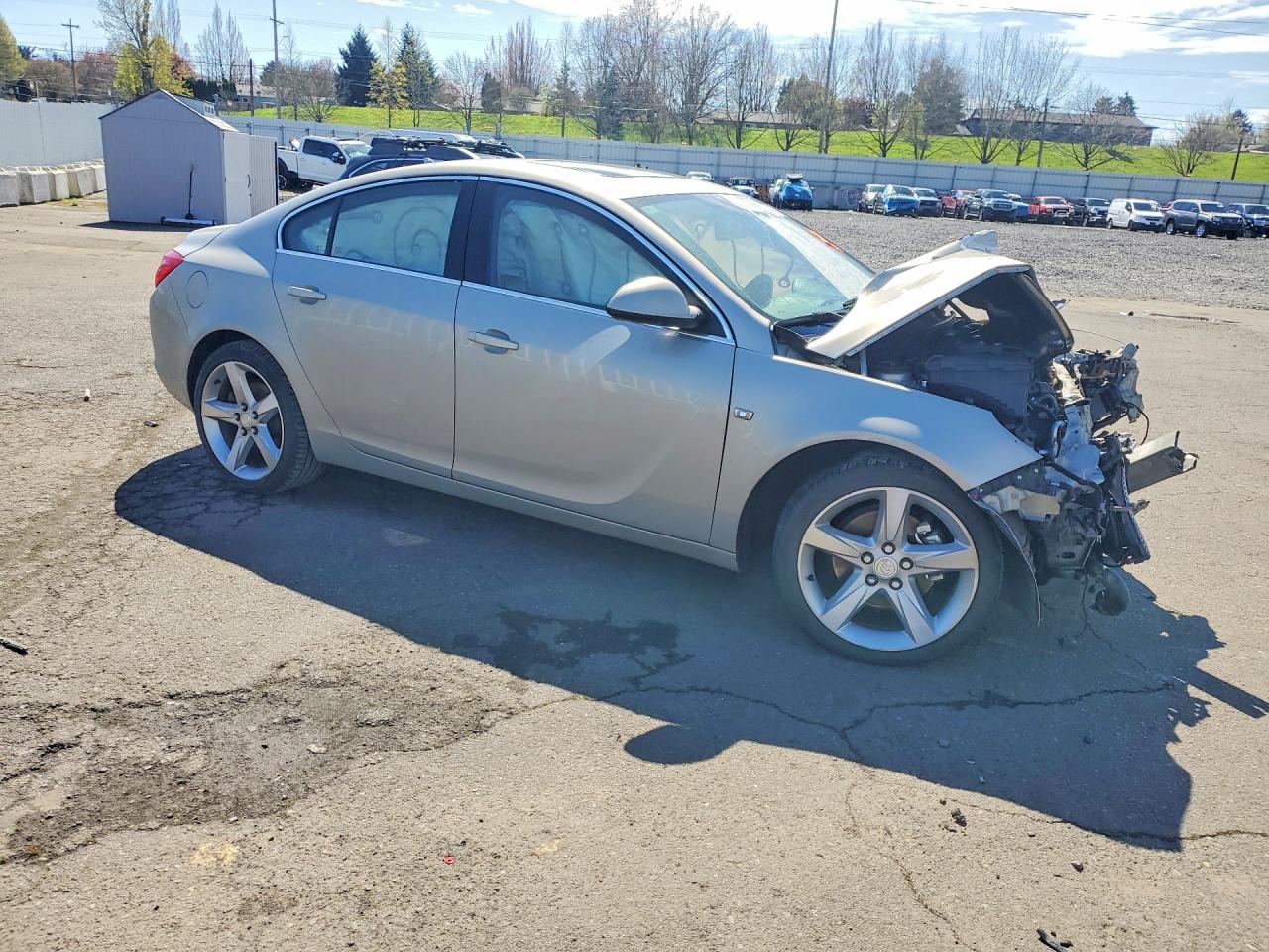 2011 BUICK REGAL