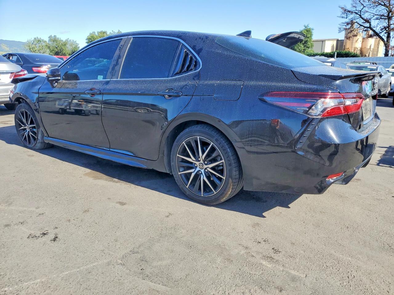 2022 TOYOTA CAMRY
