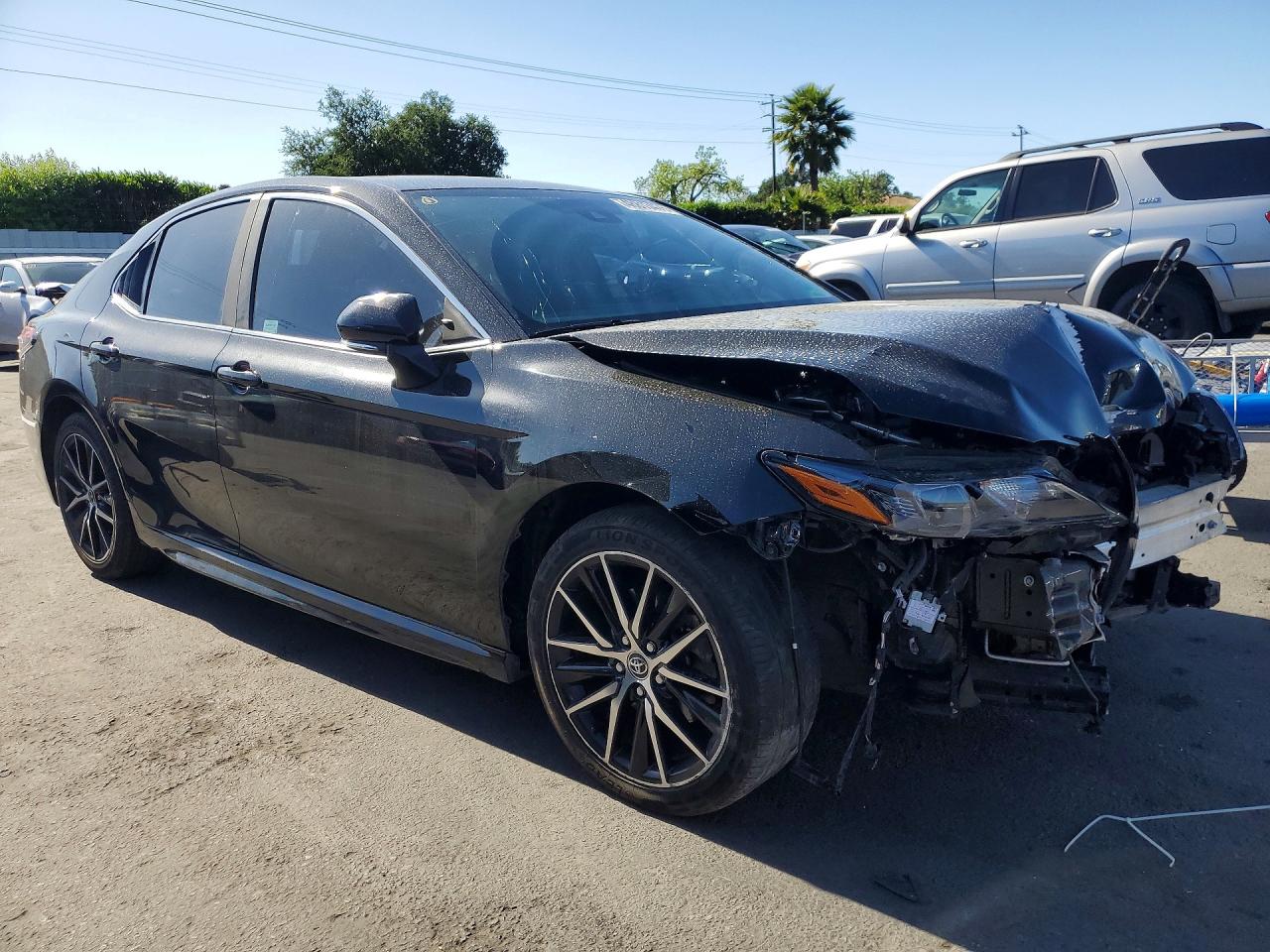 2022 TOYOTA CAMRY