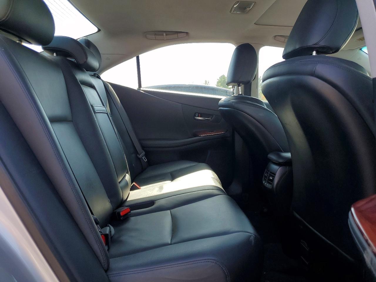 2010 LEXUS HS
