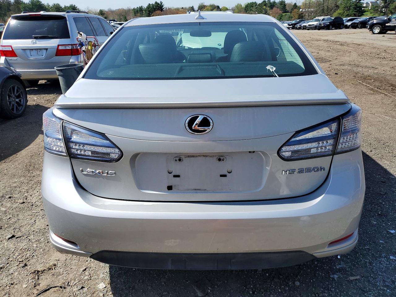 2010 LEXUS HS