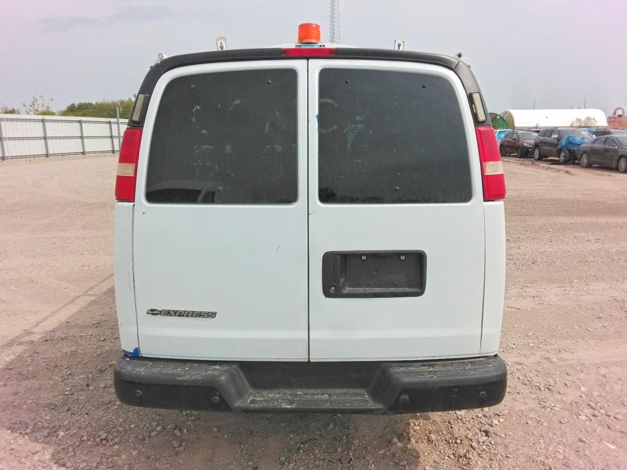 2014 CHEV EXPRESS