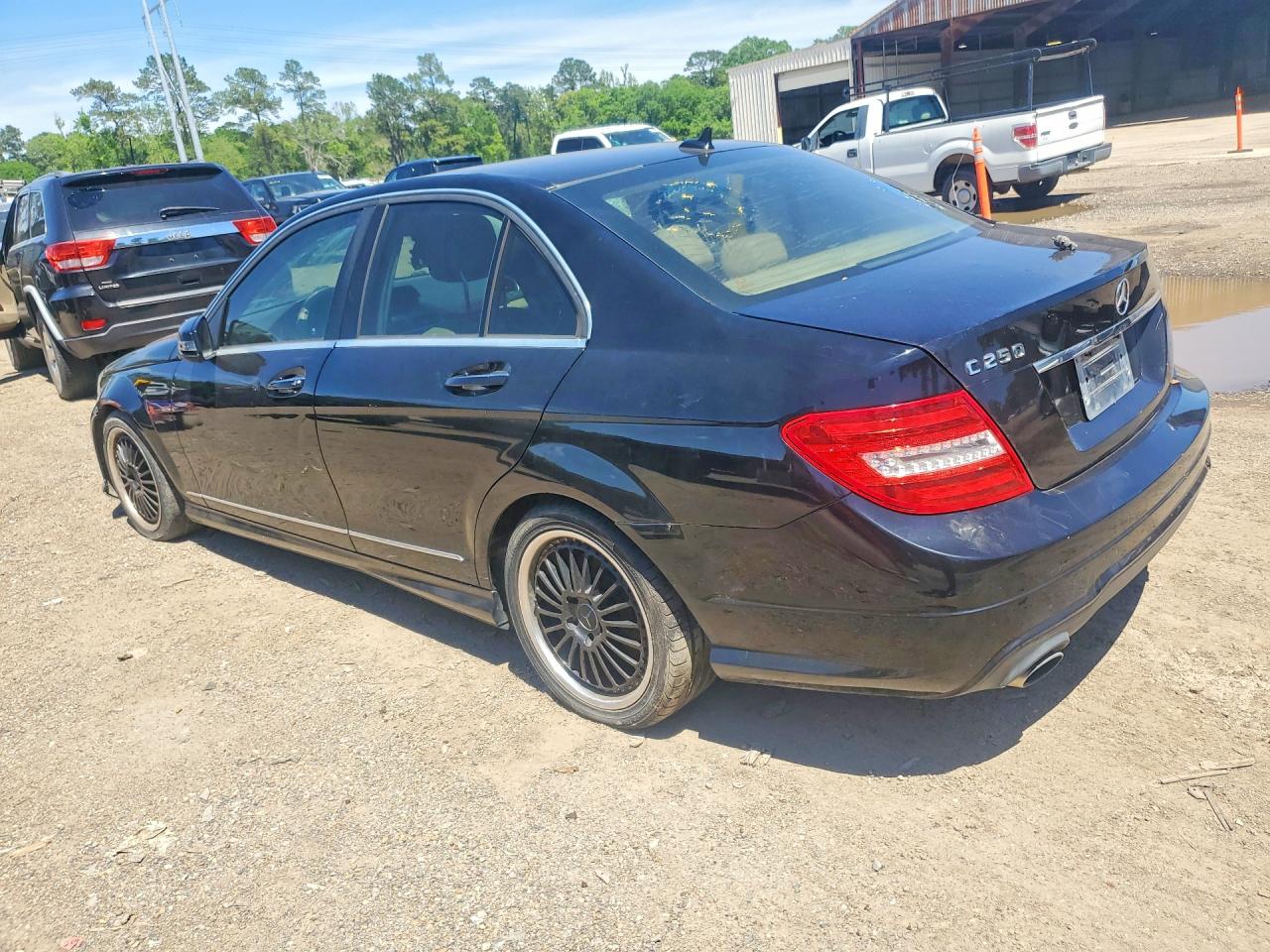 2013 MERCEDES-BENZ C-CLASS