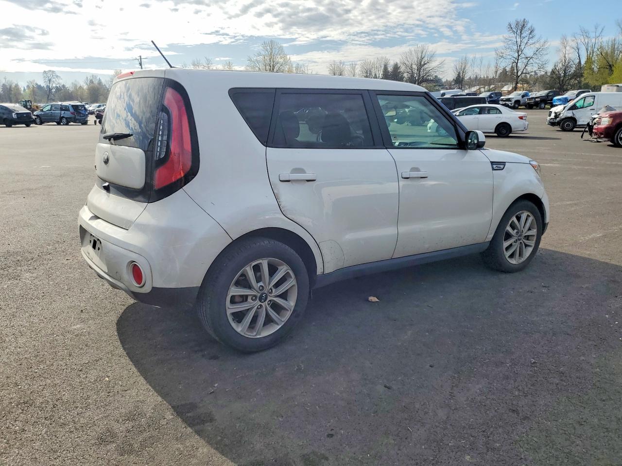 2018 KIA SOUL