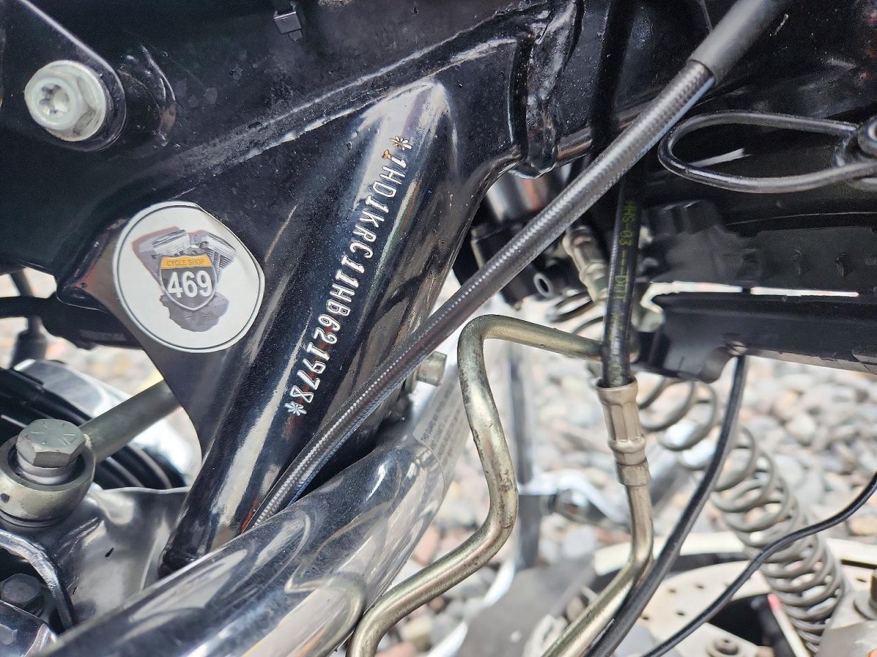 2017 HARLEY-DAVIDSON FL