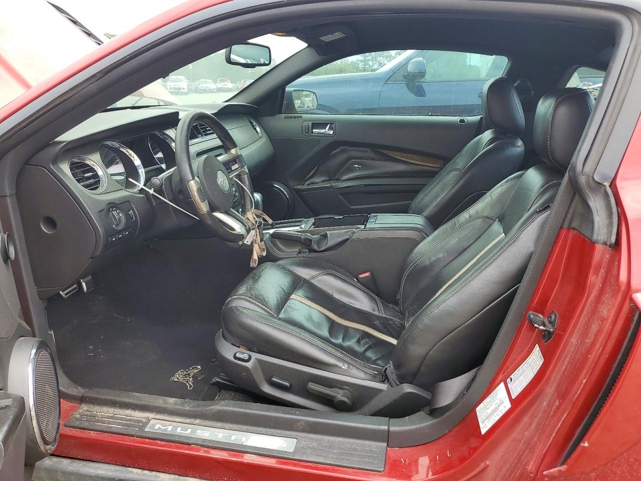 2010 FORD MUSTANG
