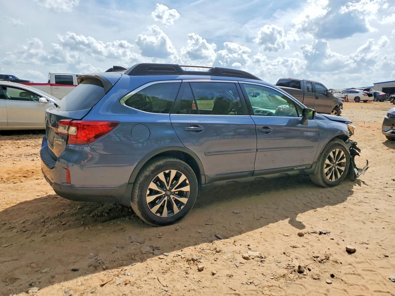2017 SUBARU OUTBACK