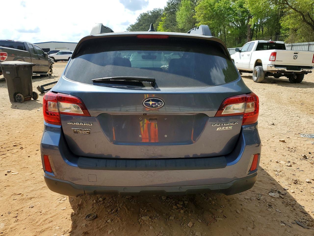 2017 SUBARU OUTBACK
