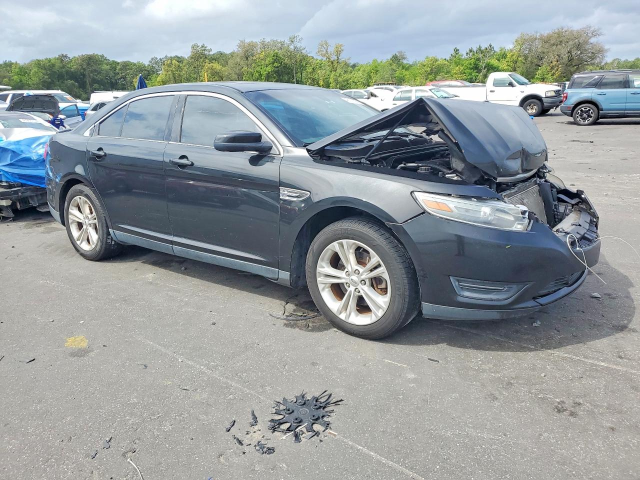 2013 FORD TAURUS