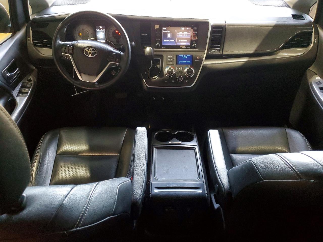 2020 TOYOTA SIENNA