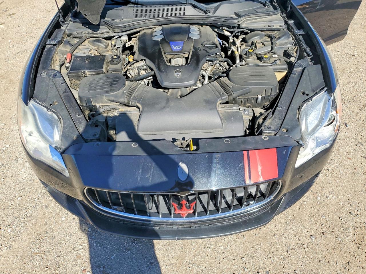 2015 MASERATI QUATTROPOR