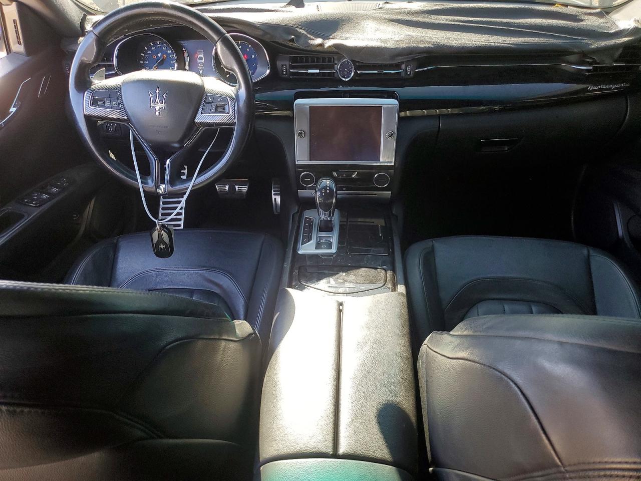 2015 MASERATI QUATTROPOR